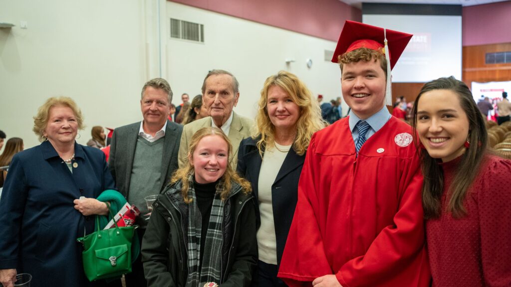 MEM Fall 2023 Graduation Ceremony | 014